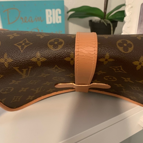 Louis Vuitton marney body bag - Picture 5 of 8